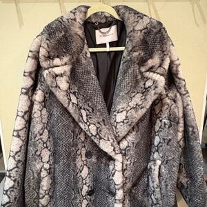 Women's Faux Fur Jacket